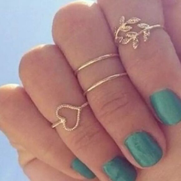 4 Piece Golden Heart Vine Midi Ring Set - Picture 1 of 6